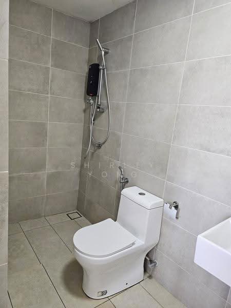 Service Residence for Sale at The Glenz @ Glenmarie - Shirley Yong - Bathroom - PropertyGuru.com.my