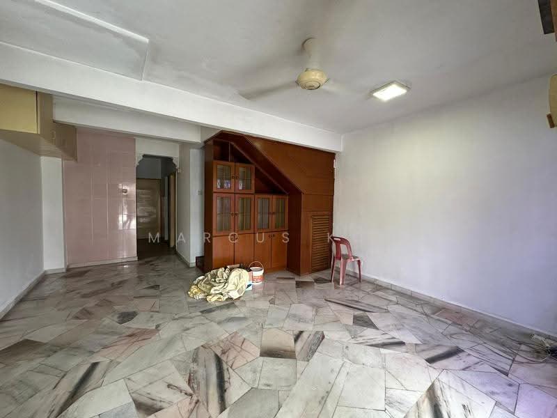 2-storey Terraced House for Sale in Jinjang Selatan (Batu) - Marcus Koh - Living Room - PropertyGuru.com.my