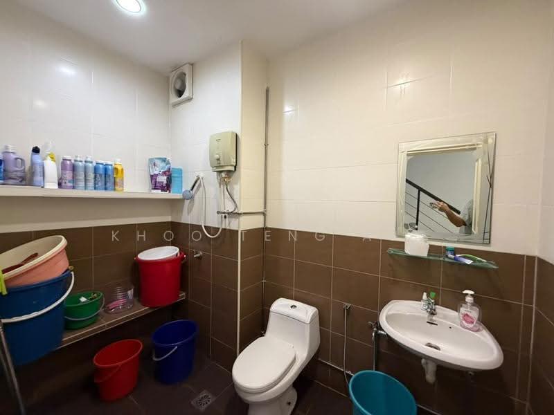 Condominium for Sale at Sri Bendera Condo Villa - Khoo Teng Aun - Bathroom - PropertyGuru.com.my