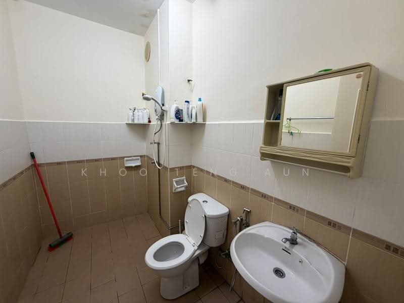 Condominium for Sale at Sri Bendera Condo Villa - Khoo Teng Aun - Bathroom - PropertyGuru.com.my