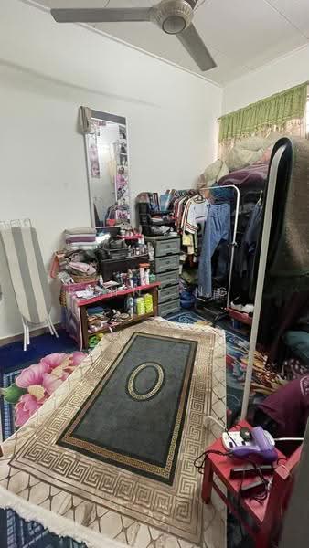 Pangsapuri untuk Dijual di Subang Perdana Goodyear Court 7 - Penny Ng - Bedroom - PropertyGuru.com.my