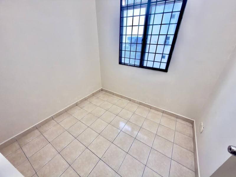 Pangsapuri untuk Dijual di Taman LTAT - Azli Ibrahim - Interior - PropertyGuru.com.my