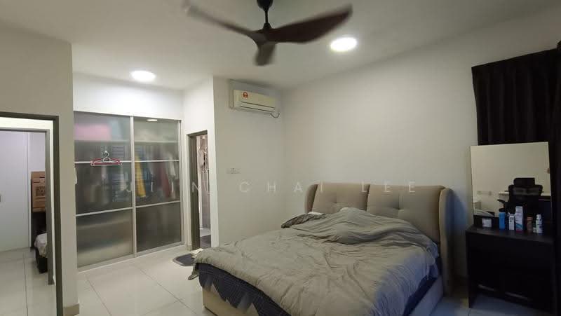 Service Residence for Rent at Country Garden Central Park - Jiin Chai Lee - PropertyGuru.com.my