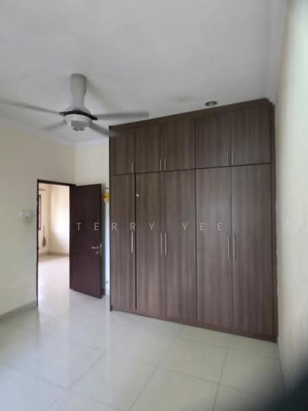 2.5-storey Terraced House for Sale in Puchong (Selangor) - Terry Yee - Bedroom - PropertyGuru.com.my