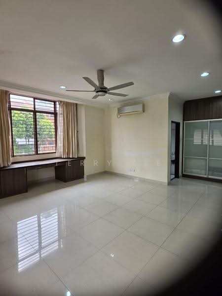 2.5-storey Terraced House for Sale in Puchong (Selangor) - Terry Yee - Bedroom - PropertyGuru.com.my