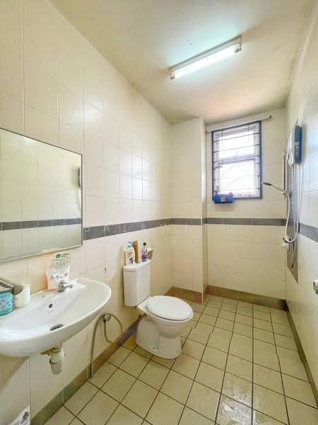 Semi-Detached House for Sale in Presint 15 (Putrajaya) - Salawati Busro - Bathroom - PropertyGuru.com.my