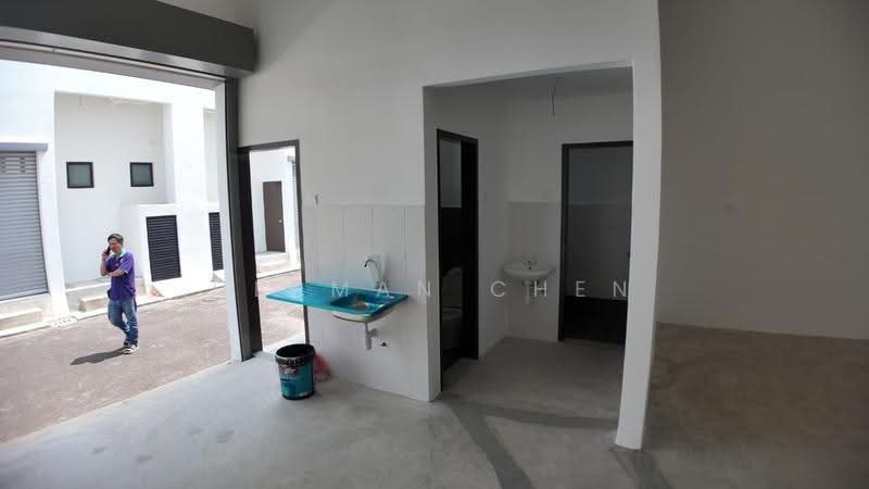Shop for Rent in Masai (Johor) - Herman Chen - Interior - PropertyGuru.com.my