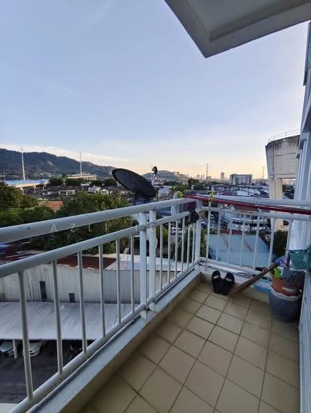 Kondominium untuk Dijual di Renjana Ampang - Azli Ibrahim - Balcony - PropertyGuru.com.my