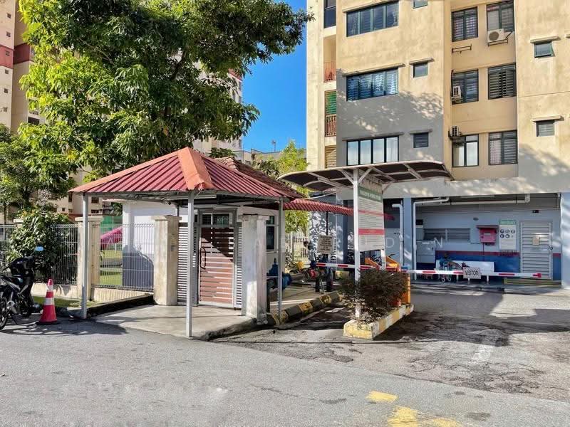 Pangsapuri untuk Dijual di Pangsapuri Permai Puteri - Abid Sabarudin - Exterior - PropertyGuru.com.my