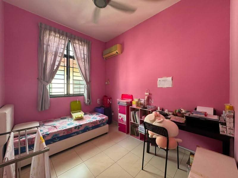 2-storey Terraced House for Sale in Bukit Indah (Iskandar Puteri (Nusajaya)) - Iden Tan - Bedroom - PropertyGuru.com.my