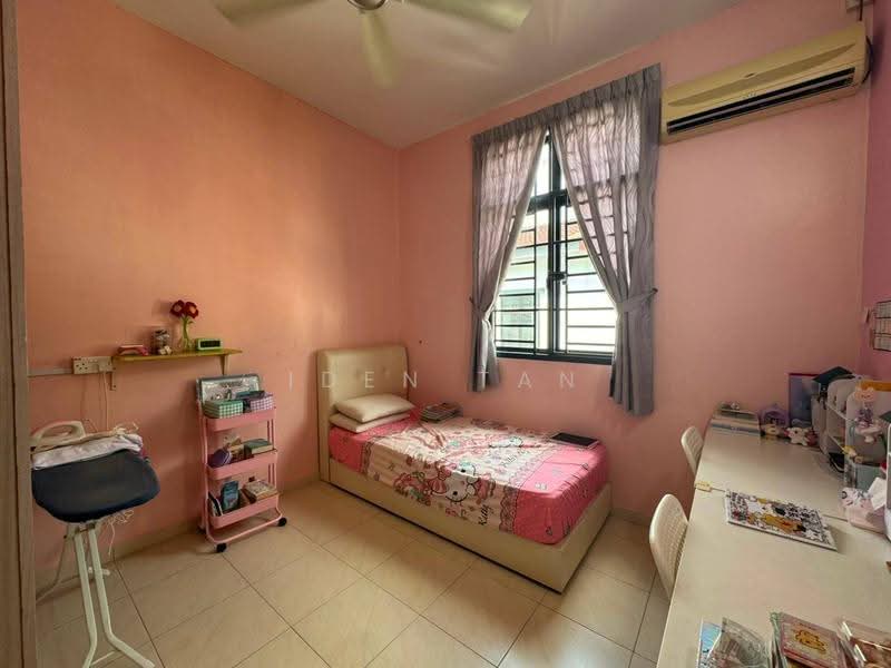 2-storey Terraced House for Sale in Bukit Indah (Iskandar Puteri (Nusajaya)) - Iden Tan - Bedroom - PropertyGuru.com.my