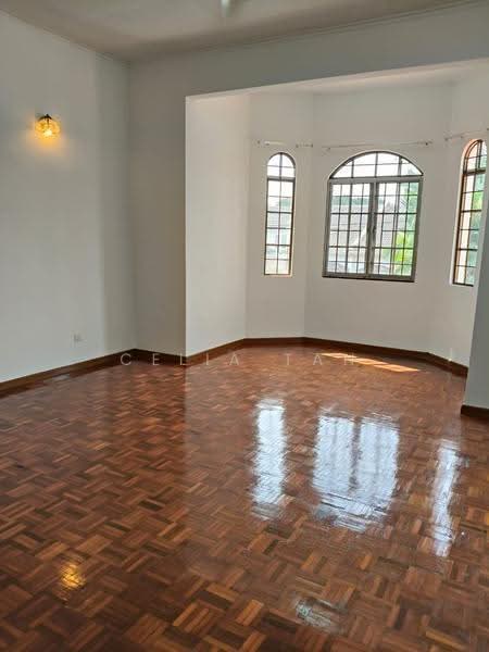 2-storey Terraced House for Rent in Usj 11 (Subang Jaya) - Celia Tan - Living Room - PropertyGuru.com.my