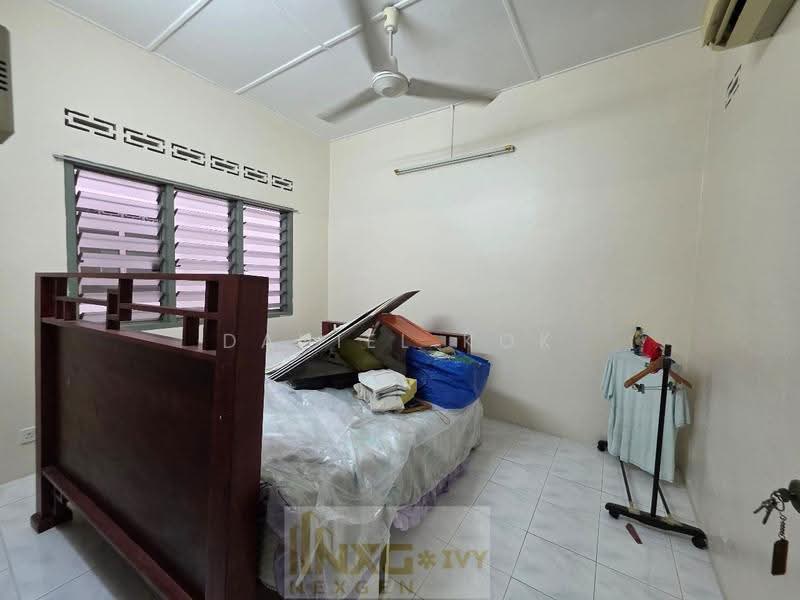 Rumah Teres 1-Tingkat untuk Dijual di Taman Klang Jaya (Klang) - Daniel Kok - Bedroom - PropertyGuru.com.my