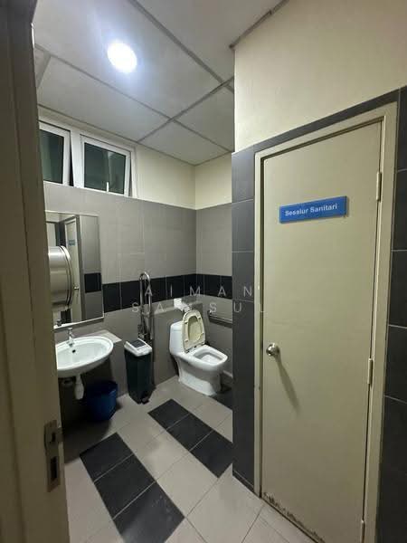 Office for Rent in Brickfields (Kuala Lumpur) - Aiman Samsul - Bathroom - PropertyGuru.com.my