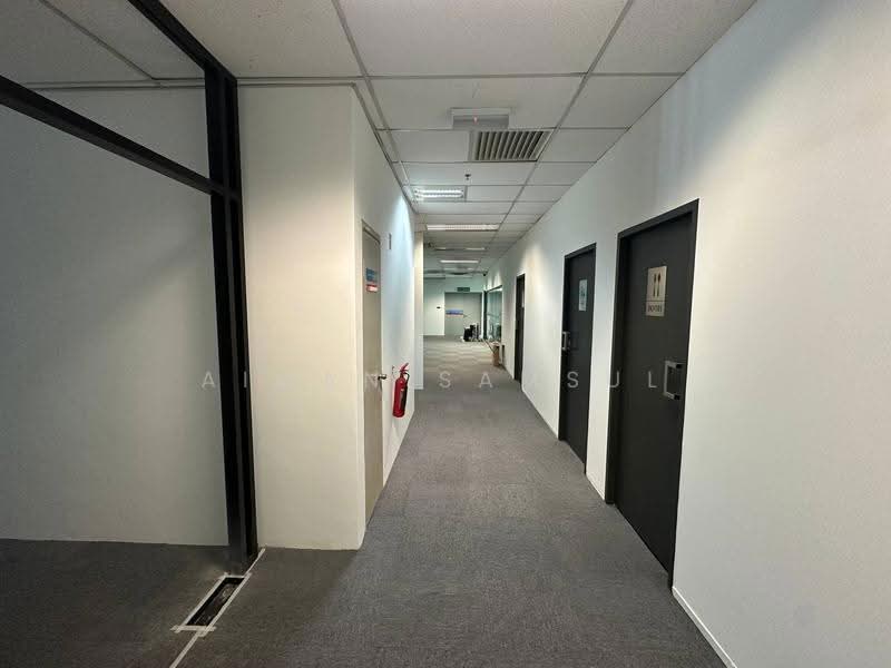 Office for Rent in Brickfields (Kuala Lumpur) - Aiman Samsul - Corridor - PropertyGuru.com.my