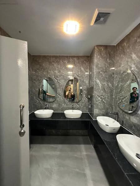 Office for Rent in Brickfields (Kuala Lumpur) - Aiman Samsul - Bathroom - PropertyGuru.com.my