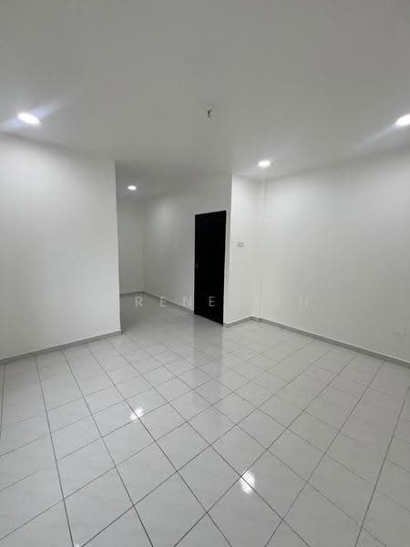 Rumah Teres 2-Tingkat untuk Dijual di Taman Putri Kulai (Kulai) - Serene Teh - Interior - PropertyGuru.com.my