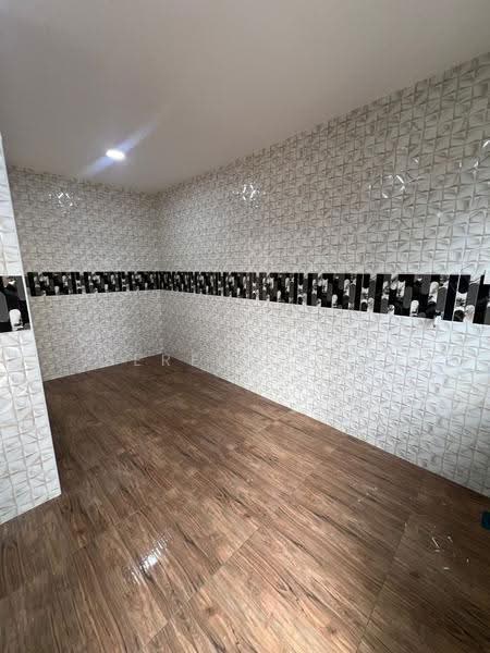 Rumah Teres 2-Tingkat untuk Dijual di Taman Putri Kulai (Kulai) - Serene Teh - Interior - PropertyGuru.com.my