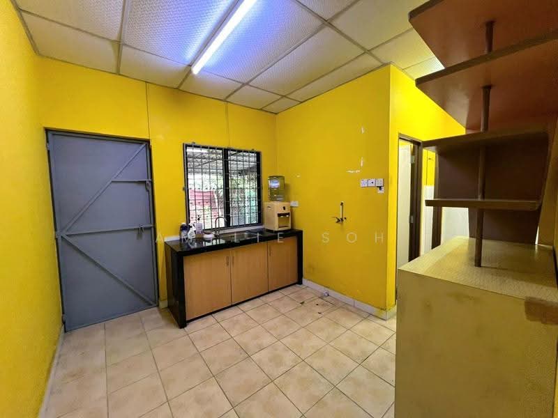 Kedai untuk Dijual di Pulau Tikus (Penang) - Amelie Soh - Kitchen - PropertyGuru.com.my