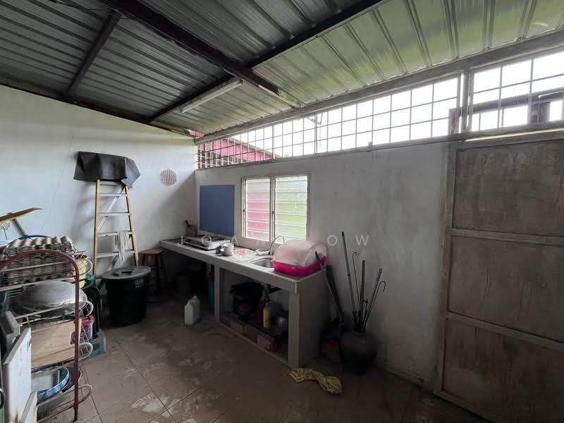 2-storey Terraced House for Sale in Duyong (Melaka) - Joan Low - Kitchen - PropertyGuru.com.my