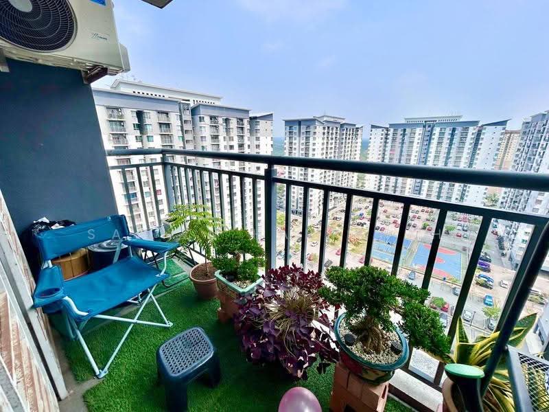 Pangsapuri untuk Dijual di Residensi Laguna Biru 2 - Sariza Hartanah - Balcony - PropertyGuru.com.my