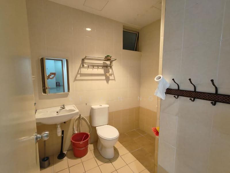 Condominium for Rent at Aman Heights Condominium - Kelvin Ng - Bathroom - PropertyGuru.com.my