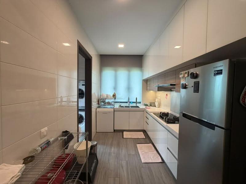 Semi-Detached House for Sale in Eco Sanctuary (Telok Panglima Garang) - Fiona Lee - Kitchen - PropertyGuru.com.my