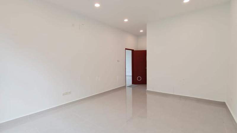 Rumah Berkembar untuk Dijual di Taman Mount Austin (Tebrau) - Jin Teok - Interior - PropertyGuru.com.my