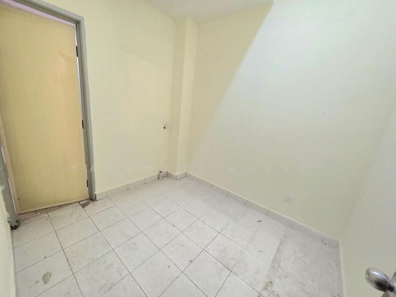 Rumah Teres 2-Tingkat untuk Dijual di Taman Cahaya Alam (Shah Alam) - Salawati Busro - Interior - PropertyGuru.com.my