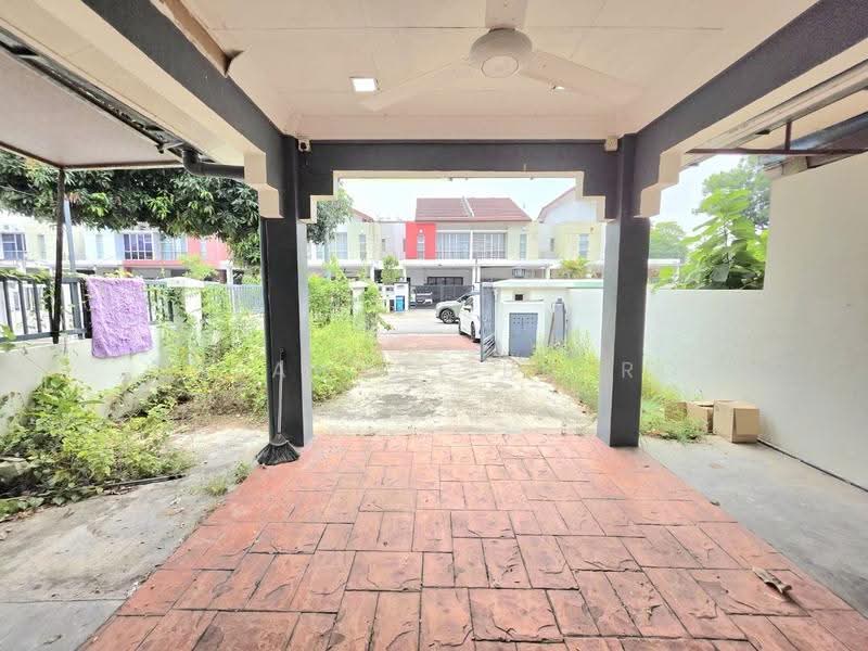 Rumah Teres 2-Tingkat untuk Dijual di Taman Cahaya Alam (Shah Alam) - Salawati Busro - Exterior - PropertyGuru.com.my