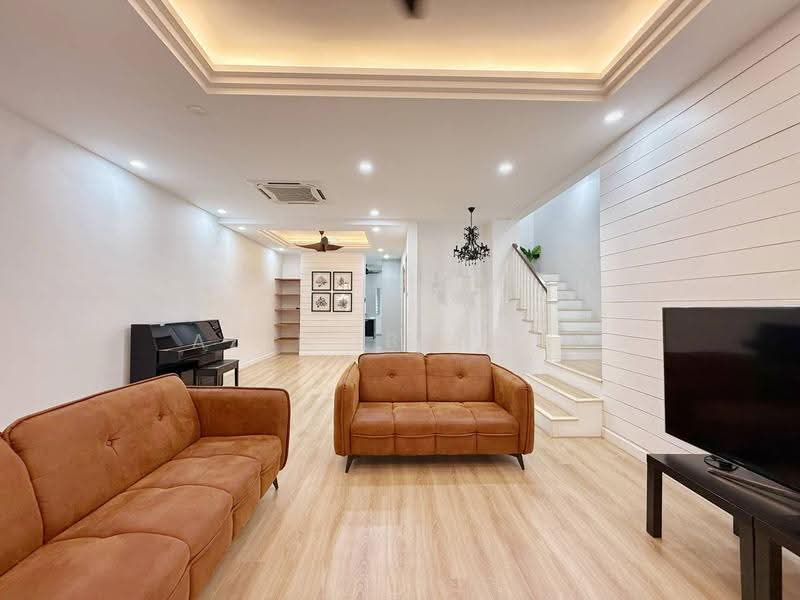 2-storey Terraced House for Sale in Alam Damai (Cheras) - Azli Ibrahim - Living Room - PropertyGuru.com.my