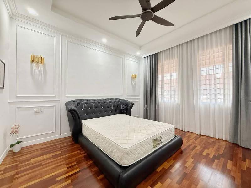 2-storey Terraced House for Sale in Alam Damai (Cheras) - Azli Ibrahim - Bedroom - PropertyGuru.com.my
