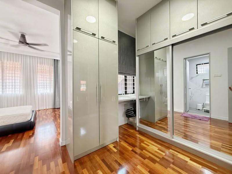 2-storey Terraced House for Sale in Alam Damai (Cheras) - Azli Ibrahim - Bedroom - PropertyGuru.com.my