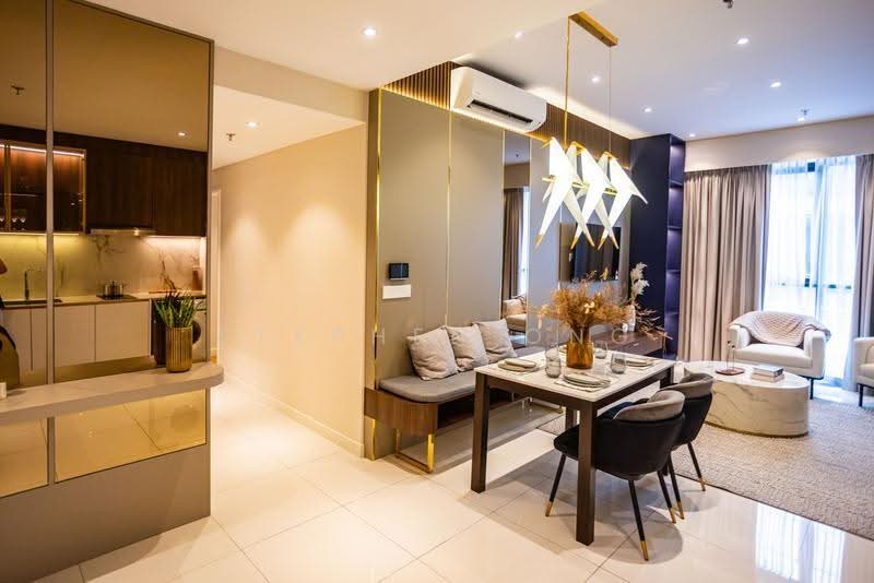 Kediaman Servis untuk Dijual di Golden Crown Residence - Stephen Ong - Kitchen - PropertyGuru.com.my
