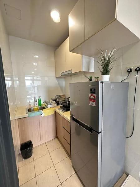 Kediaman Servis untuk Dijual di Pangsapuri Tanah Emas (Golden Sands) - Lim Tze Jie - Kitchen - PropertyGuru.com.my