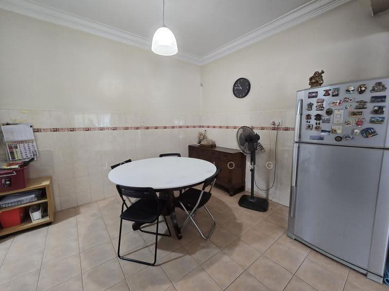Rumah Teres 2-Tingkat untuk Dijual di Putra Heights (Subang Jaya) - Josh Chong - Kitchen - PropertyGuru.com.my