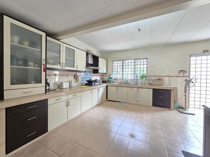 Rumah Teres 2-Tingkat untuk Dijual di Putra Heights (Subang Jaya) - Josh Chong - Kitchen - PropertyGuru.com.my