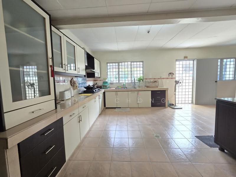 Rumah Teres 2-Tingkat untuk Dijual di Putra Heights (Subang Jaya) - Josh Chong - Kitchen - PropertyGuru.com.my