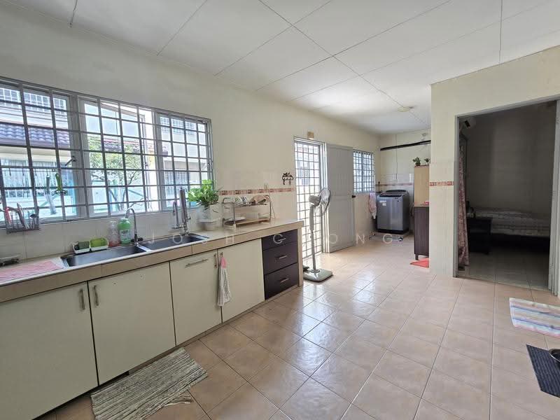 Rumah Teres 2-Tingkat untuk Dijual di Putra Heights (Subang Jaya) - Josh Chong - Kitchen - PropertyGuru.com.my