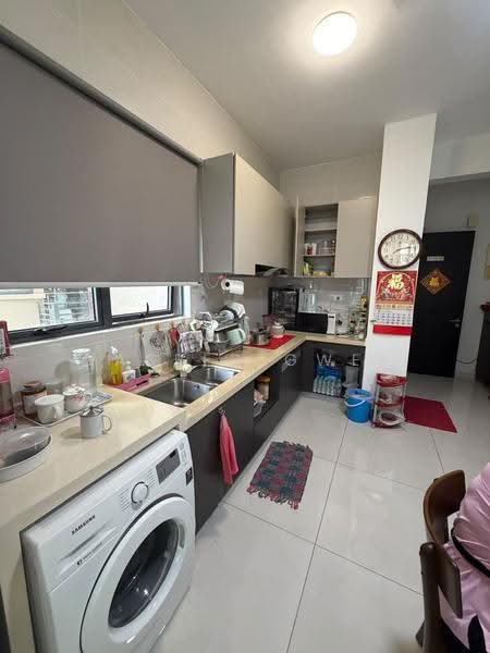 Kondominium untuk Dijual di Bay Point @ Country Garden Danga Bay - Jasper Gwee - Kitchen - PropertyGuru.com.my