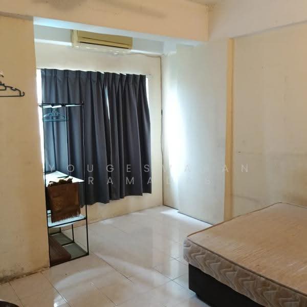 Apartment for Rent at Pangsapuri Perdana Villa - YOUGESWARAN RAMADAS - Bedroom - PropertyGuru.com.my