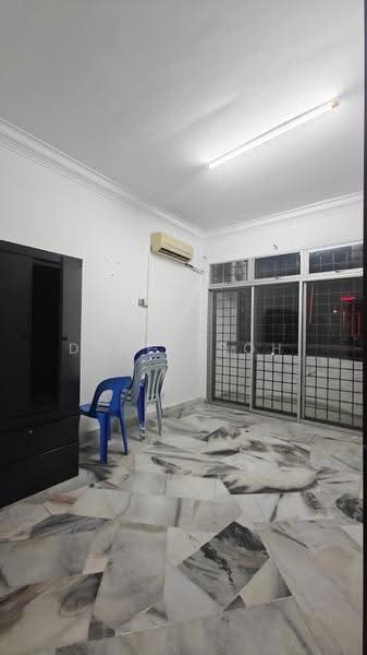 Apartment for Rent at Pangsapuri Lagoon Perdana - Derek Soh - Living Room - PropertyGuru.com.my