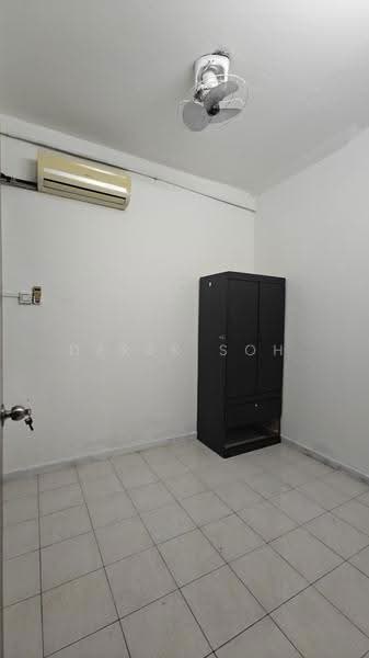 Apartment for Rent at Pangsapuri Lagoon Perdana - Derek Soh - Interior - PropertyGuru.com.my