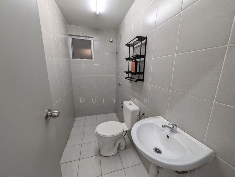 Apartment for Sale at Kemuning Idaman - Muin Mn - Bathroom - PropertyGuru.com.my
