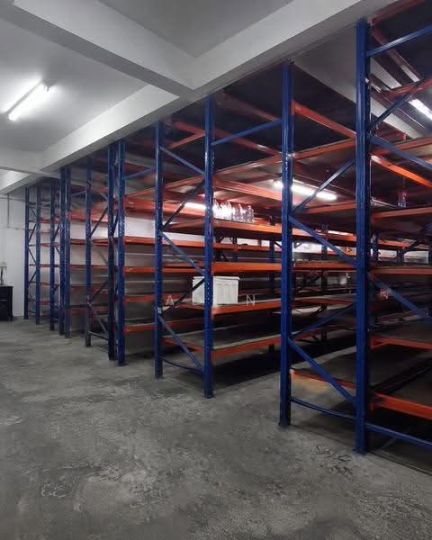 Terrace Factory for Rent in Kawasan Perindustrian Batu Caves (Batu Caves) - Adan Soh - Interior - PropertyGuru.com.my