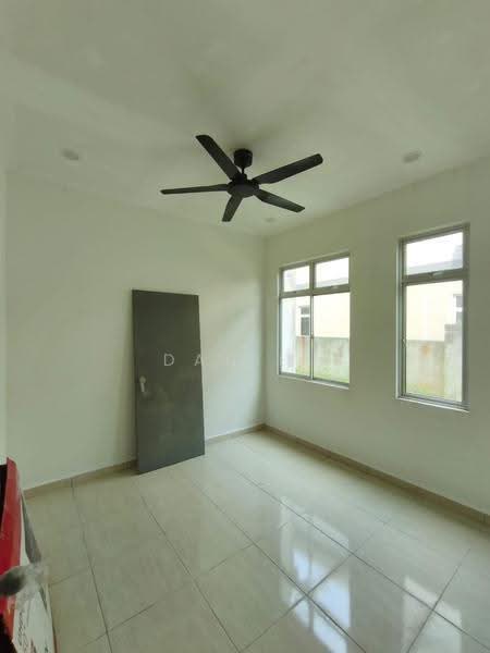 Rumah Kluster untuk Dijual di Taman Scientex Kulai (Sedenak) - Daniel Yong - Interior - PropertyGuru.com.my