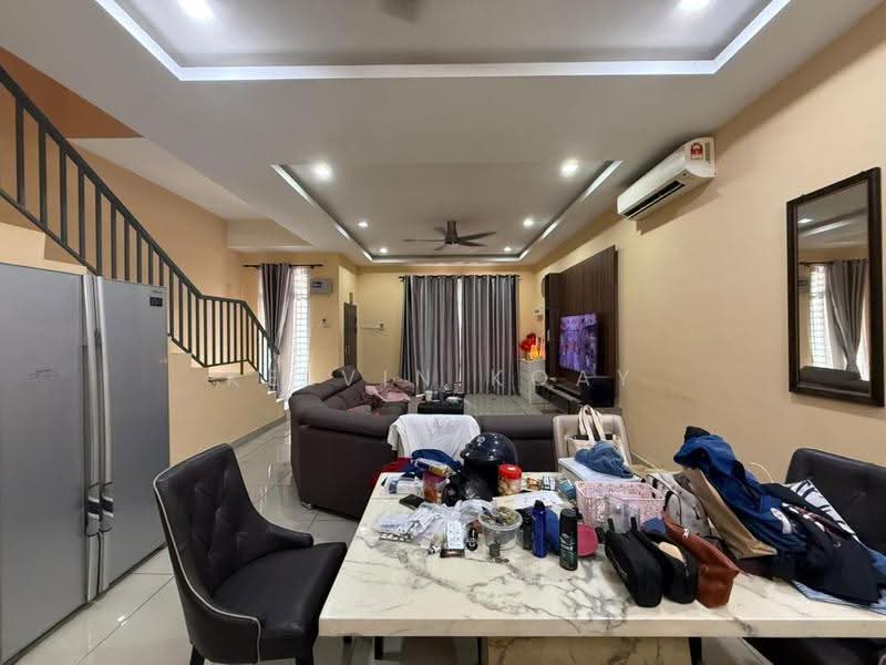 2-storey Terraced House for Sale in Taman Kempas Indah (Tebrau) - Kelvin Koay - Living Room - PropertyGuru.com.my
