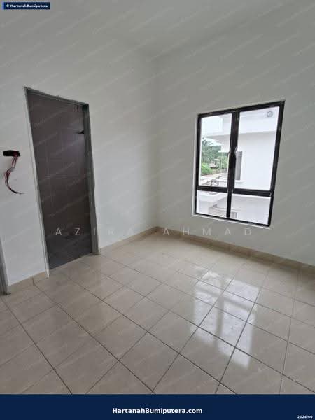 Semi-Detached House for Sale in Taman Salak Mulia (Sepang) - Azira Ahmad - Interior - PropertyGuru.com.my