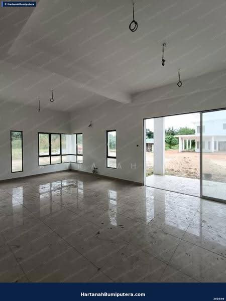 Semi-Detached House for Sale in Taman Salak Mulia (Sepang) - Azira Ahmad - Interior - PropertyGuru.com.my