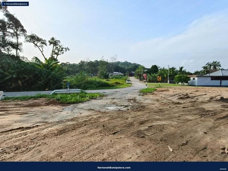 Semi-Detached House for Sale in Taman Salak Mulia (Sepang) - Azira Ahmad - Exterior - PropertyGuru.com.my